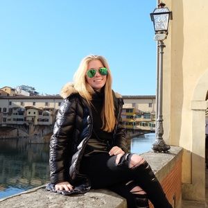 Meet your Posher, Samantha